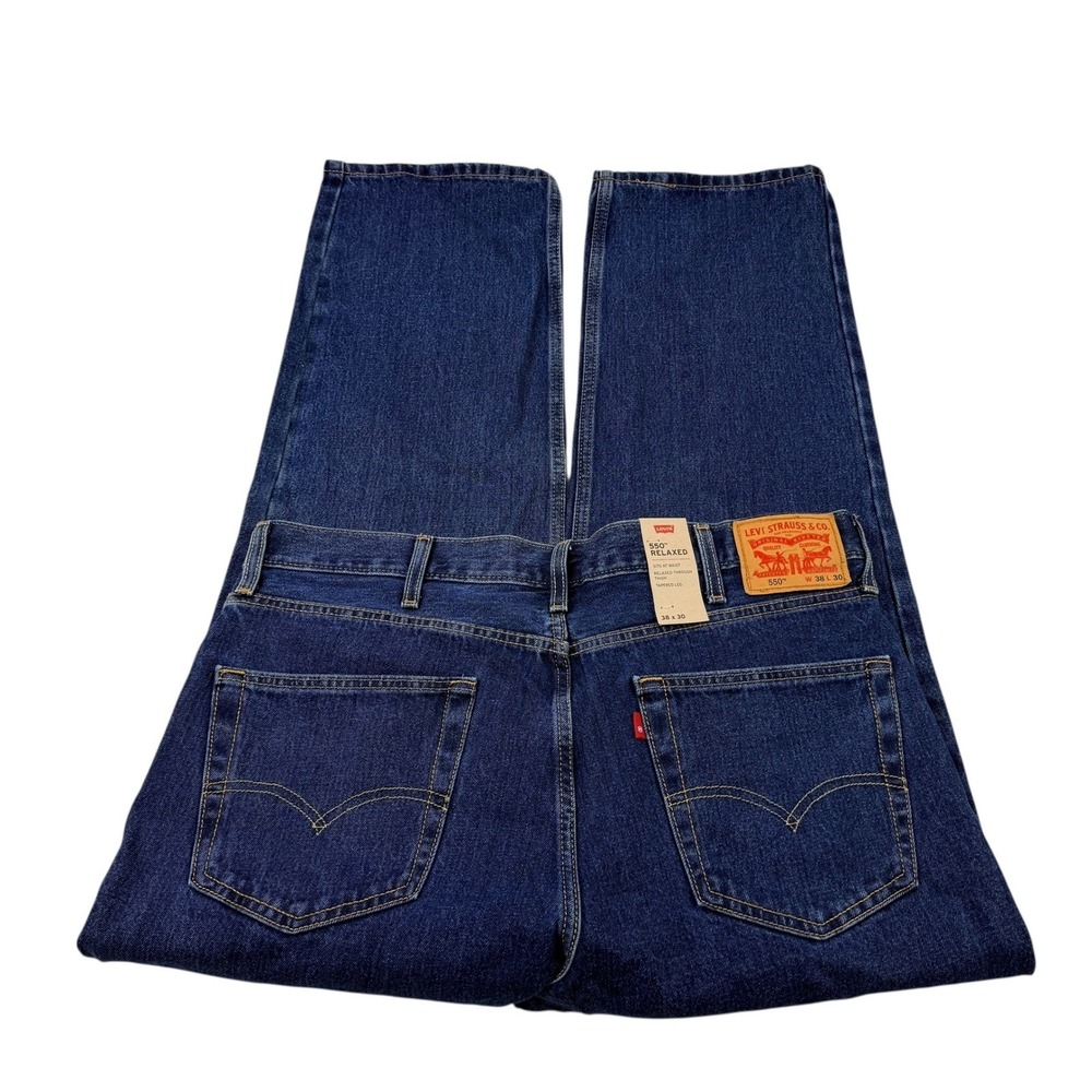Levi Strauss 550 Mens Relaxed Fit Dark Wash Denim Jeans 38x30 NWT - Picture 2 of 8